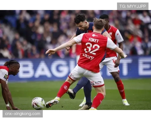 范俊海外法甲首球引热议亚洲球员欧洲赛场频放异彩